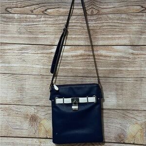 Charming Charlie Blue 3‎ compartment Handbag 10 x 11 Crossbody